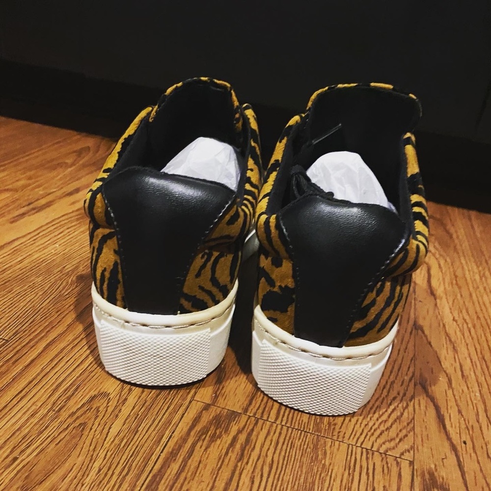 New! Tiger Print Sneakers - Picture 2 of 7